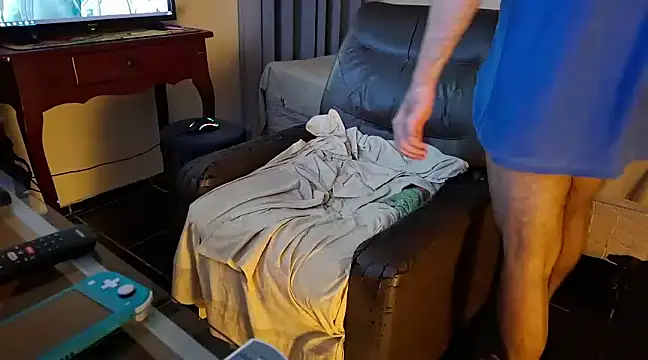 Snapshot of LUH133 chatting on 21, 1, 2025 LUH133 online show from 21, 1, 2025