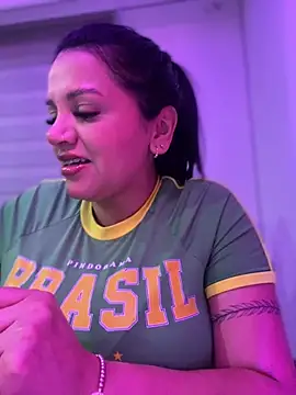 Snapshot of Milff_parkerrr chatting on 29, 10, 2025 Milff parkerrr online show from 29, 10, 2025