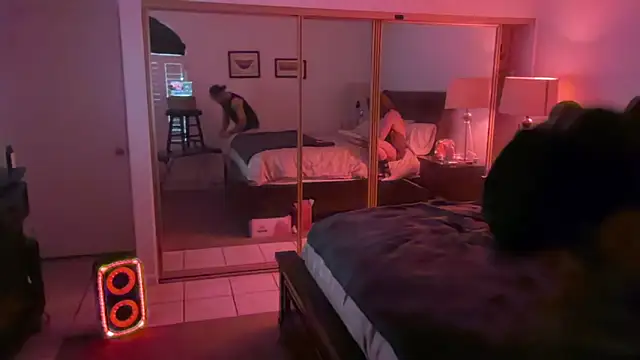  Studio4Three  online show from 8, 2, 2026