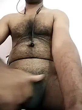 Snapshot of ballandnuts chatting on 8, 2, 2025 ballandnuts online show from 8, 2, 2025