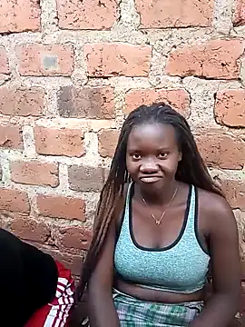 Black juicy24 online show from 27, 2, 2025