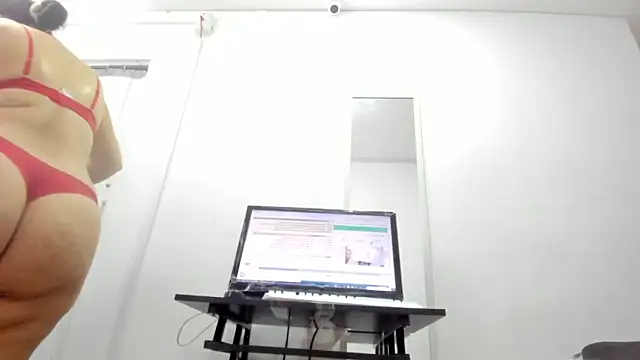 Dalia 20 online show from 3, 12, 2025