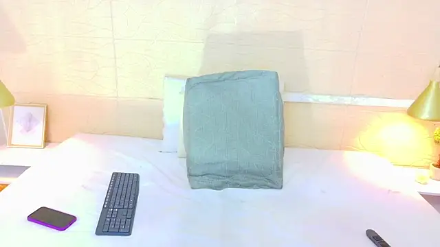 Chocolatte bar online show from 10, 1, 2026