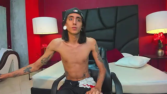 Matthew Dixonn online show from 3, 1, 2025