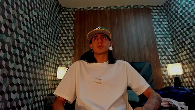 Matthew Dixonn online show from 25, 1, 2025