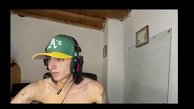 Matthew Dixonn online show from 4, 2, 2025