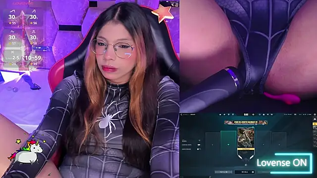 Snapshot of LunaAridi chatting on 4, 7, 2026 LunaAridi online show from 4, 7, 2026