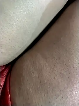 Snapshot of rohitlov150 chatting on 15, 12, 2025 rohitlov150 online show from 15, 12, 2025