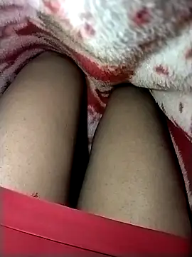 Snapshot of rohitlov150 chatting on 21, 12, 2025 rohitlov150 online show from 21, 12, 2025