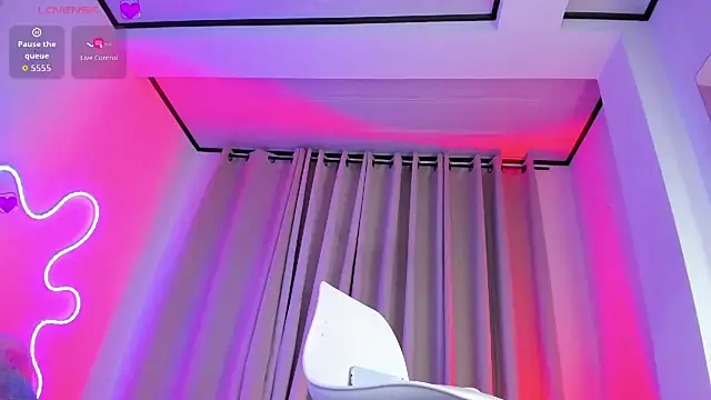 Mackensy sweett online show from 16, 2, 2026