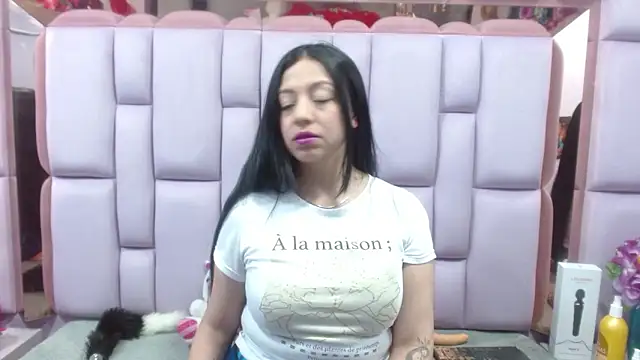 Snapshot of slut_anal_ chatting on 18, 2, 2025 slut anal online show from 18, 2, 2025