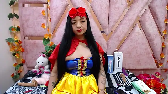 Snapshot of slut_anal_ chatting on 23, 10, 2025 slut anal online show from 23, 10, 2025