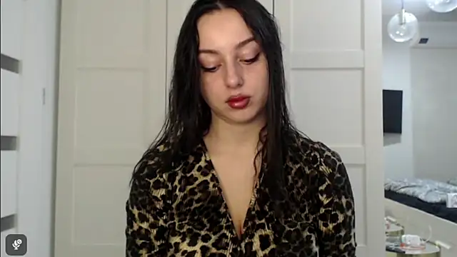 Snapshot of courtneyPerfect chatting on 4, 12, 2025 courtneyPerfect online show from 4, 12, 2025