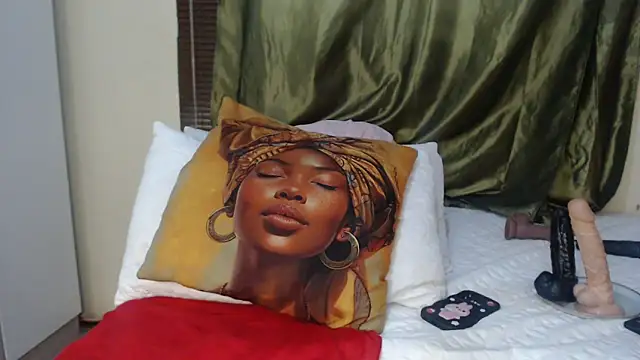 Foxybrownxx1 online show from 2, 4, 2026