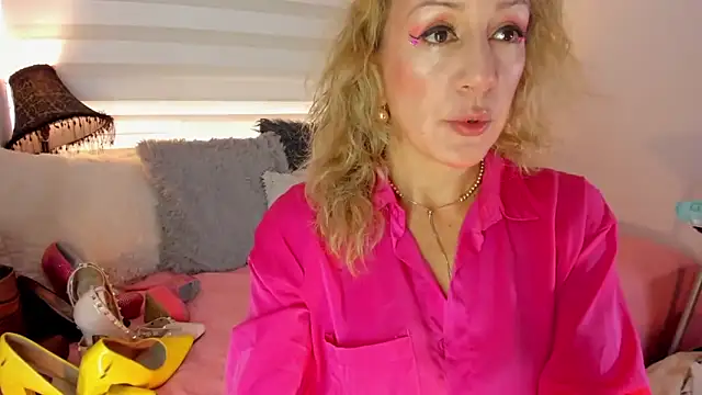 Snapshot of Sammykatt chatting on 26, 2, 2025 Sammykatt online show from 26, 2, 2025