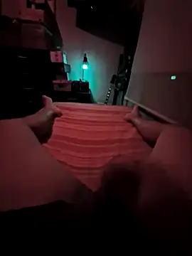 Snapshot of maxpower1988 chatting on 11, 2, 2025 maxpower1988 online show from 11, 2, 2025