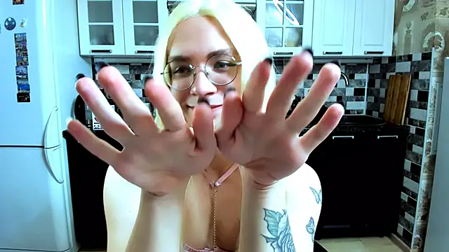 Snapshot of Jimmy_Bearn chatting on 5, 11, 2025 Jimmy Bearn online show from 5, 11, 2025