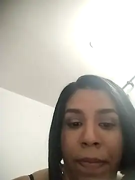 Emmy cole  online show from 18, 9, 2025