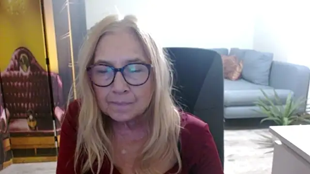 sofia xkiss online show from 16, 1, 2026