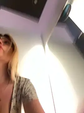 justmila online show from 25, 9, 2025