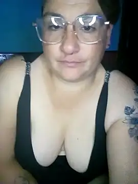 Snapshot of valkiria_08 chatting on 19, 10, 2025 valkiria 08 online show from 19, 10, 2025
