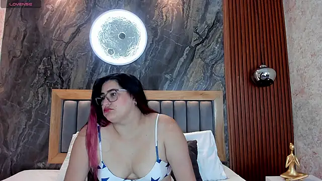 BellaPeers  online show from 3, 10, 2025