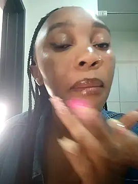 Shria107 online show from 5, 4, 2026