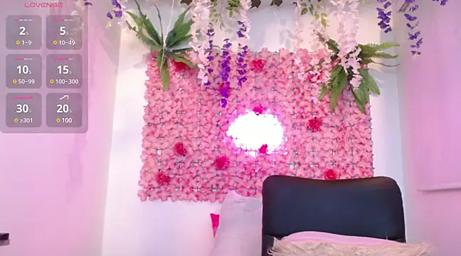 BLONDE SEXYHOT online show from 13, 2, 2025