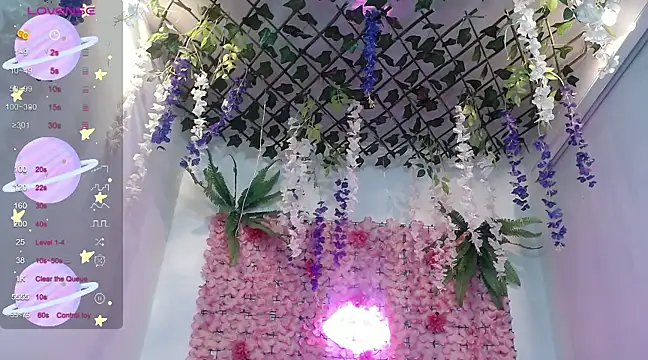 BLONDE SEXYHOT online show from 21, 3, 2025