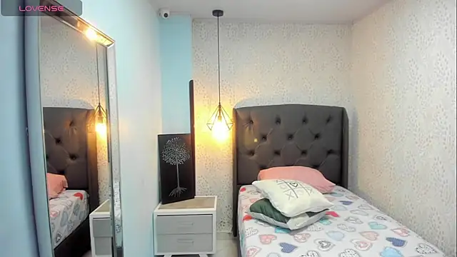 MAILYLOVE1 online show from 19, 2, 2025