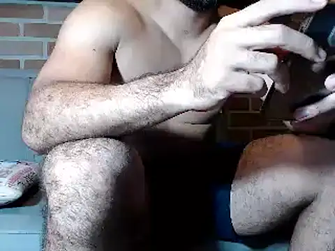 Snapshot of MaximoTorricelli chatting on 13, 2, 2025 MaximoTorricelli online show from 13, 2, 2025