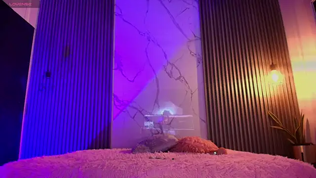 Snapshot of Iamvictoria06 chatting on 21, 9, 2025 Iamvictoria06 online show from 21, 9, 2025