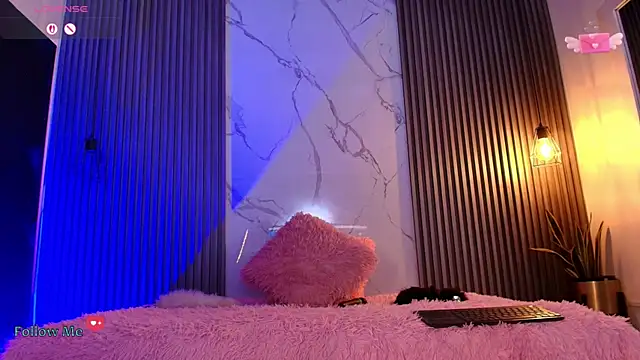 Snapshot of Iamvictoria06 chatting on 18, 10, 2025 Iamvictoria06 online show from 18, 10, 2025