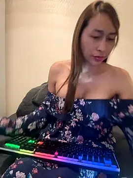 Snapshot of cieloadriano2024 chatting on 17, 9, 2025 cieloadriano2024 online show from 17, 9, 2025