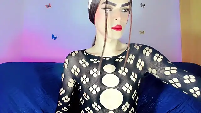 TatiGil online show from 10, 5, 2026
