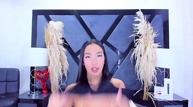 KylieWhite online show from 24, 1, 2025