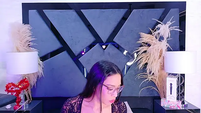 KylieWhite online show from 30, 9, 2025