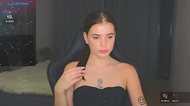 Snapshot of adrianawow1 chatting on 30, 10, 2025 adrianawow1 online show from 30, 10, 2025