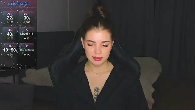 Snapshot of adrianawow1 chatting on 19, 11, 2025 adrianawow1 online show from 19, 11, 2025