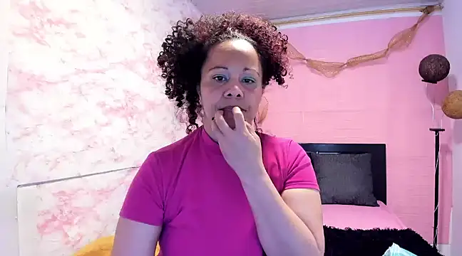 Snapshot of Brunette_sasha chatting on 14, 2, 2025 Brunette sasha online show from 14, 2, 2025