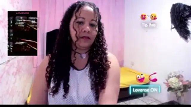 Snapshot of Brunette_sasha chatting on 26, 11, 2025 Brunette sasha online show from 26, 11, 2025