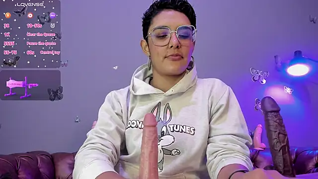 Kaira mosse online show from 31, 1, 2025