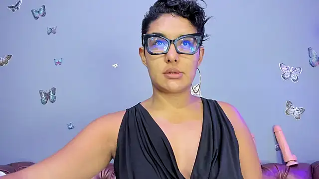 Kaira mosse online show from 14, 10, 2025