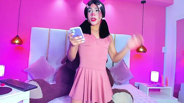 DanniiGrovers online show from 6, 2, 2025