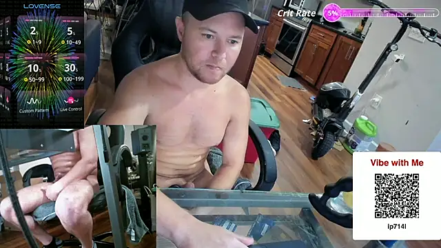 Snapshot of aaron_s_x chatting on 3, 12, 2025 aaron s x online show from 3, 12, 2025