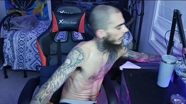 Snapshot of XMeF10 chatting on 18, 1, 2025 XMeF10 online show from 18, 1, 2025