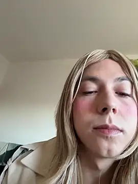 Snapshot of See_my_Boobs_ chatting on 23, 11, 2025 See my Boobs online show from 23, 11, 2025