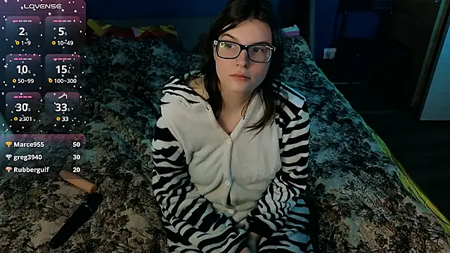 Snapshot of Ruyjin_Choi chatting on 4, 12, 2024 Ruyjin Choi online show from 4, 12, 2024