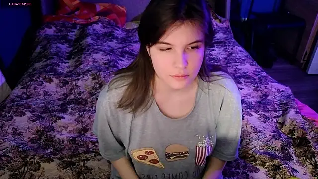 Snapshot of Ruyjin_Choi chatting on 24, 12, 2024 Ruyjin Choi online show from 24, 12, 2024