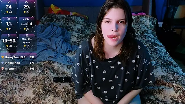 Snapshot of Ruyjin_Choi chatting on 13, 1, 2025 Ruyjin Choi online show from 13, 1, 2025